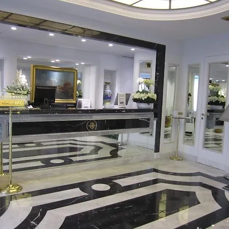 Hotell Imperiale By Omnia 4*