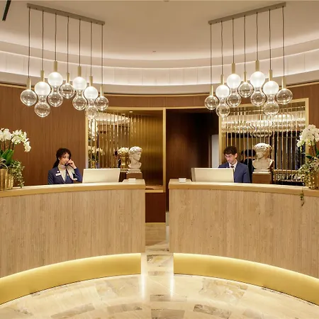 Imperiale By Omnia Roma